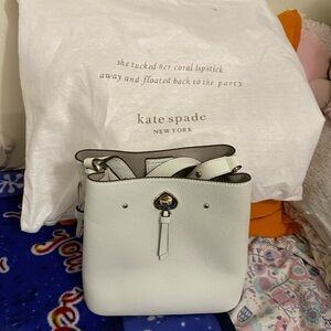 Kate Spade White Shoulder Bag with Gold Accents